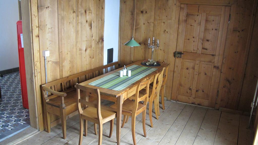 Ferienwohnung Graubuenden/ Castiel 외부 사진